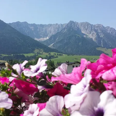 Gastehaus Fahringer Guest house 3*