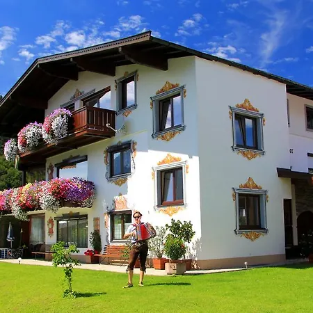 Gastehaus Fahringer Guest house 3*